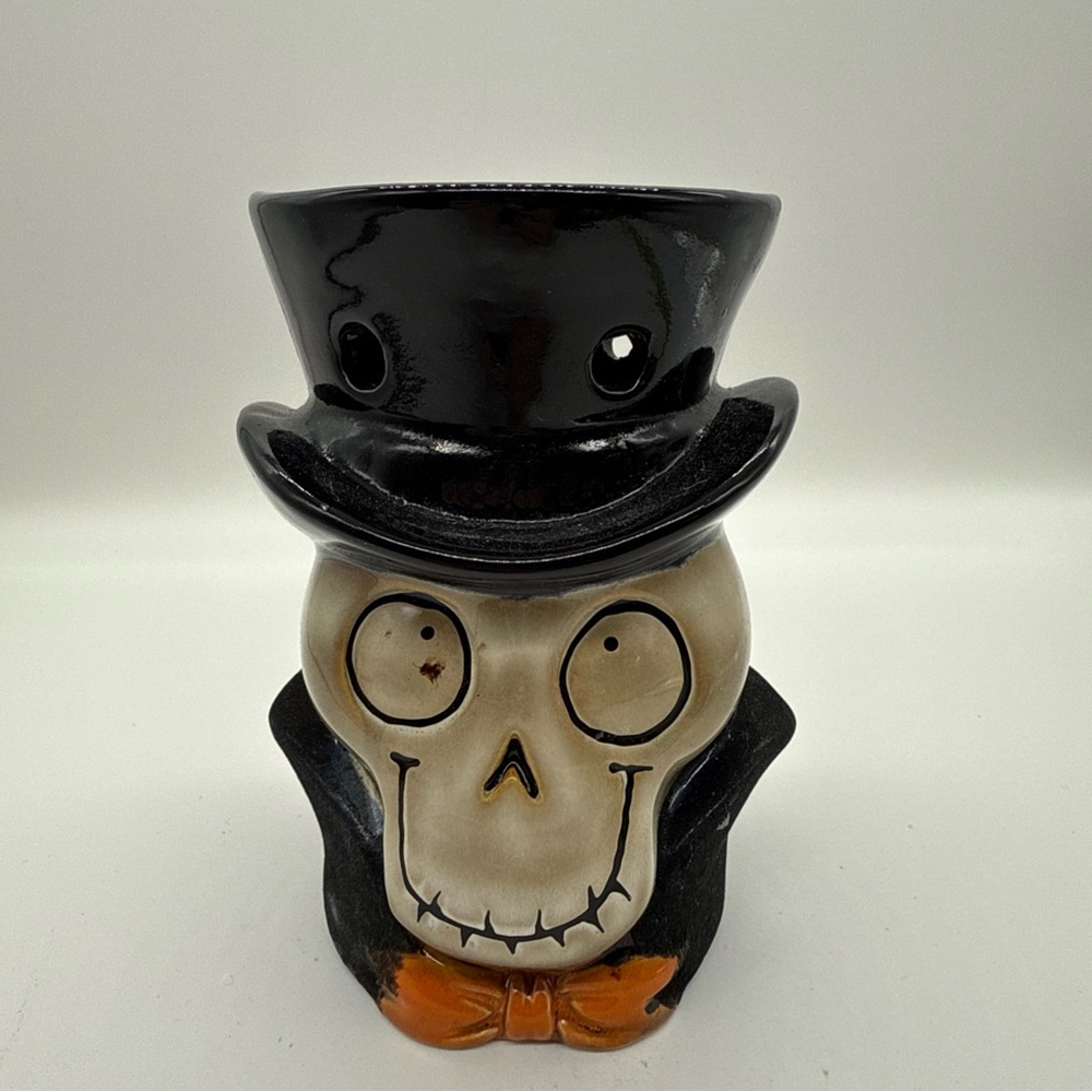 Yankee Candle BONEY BUNCH HEAD 6.5" Tart Burner Skeleton Halloween Decor Light